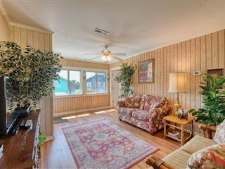 Spacious Living Room